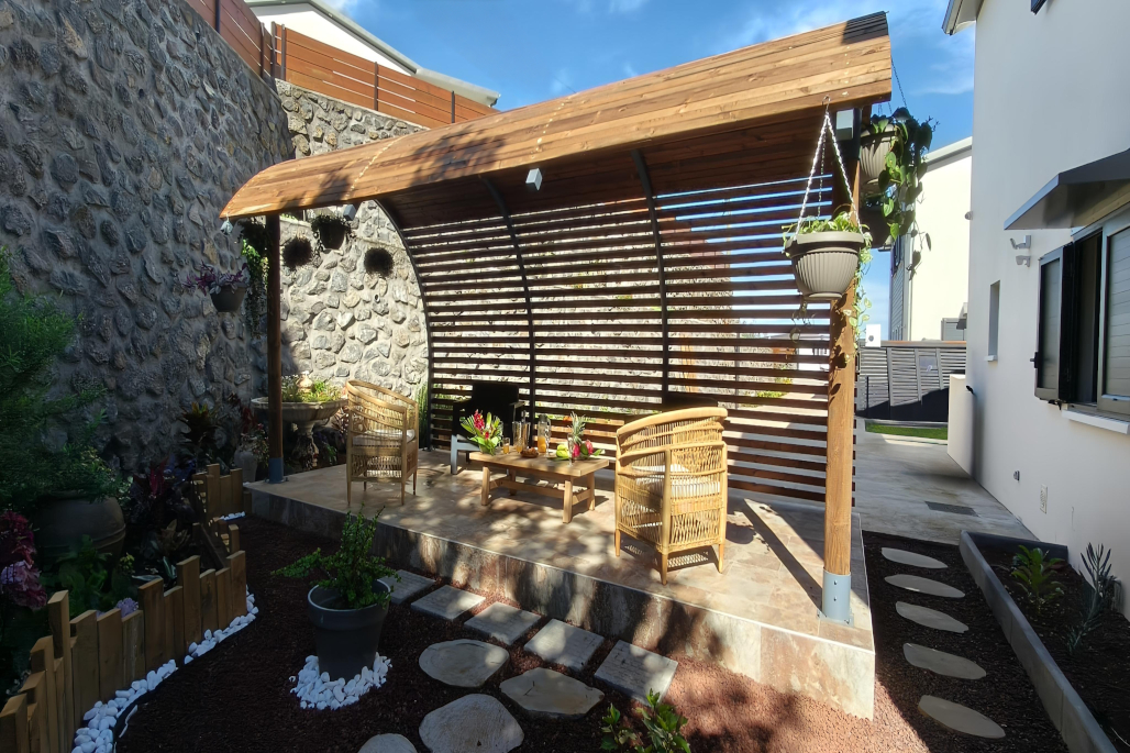 photo n°11 LES EMERAUDES DU GUILLAUME - Villa l'Oiseau de Paradis